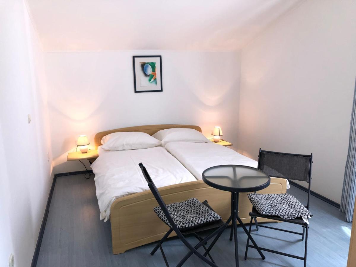 קמפור Apartments Mikelic מראה חיצוני תמונה
